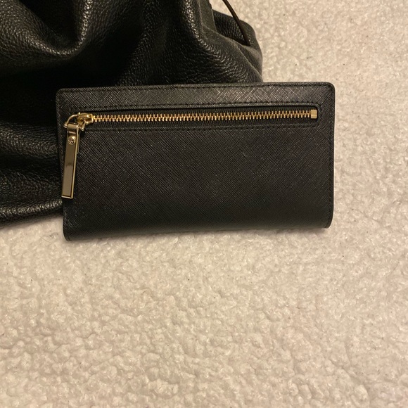 Kate Spade Wallet - lightly used - Picture 3 of 3